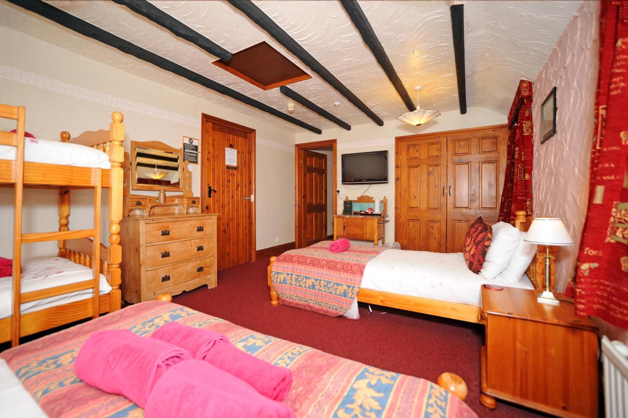 The West Country Inn Clovelly Exteriör bild