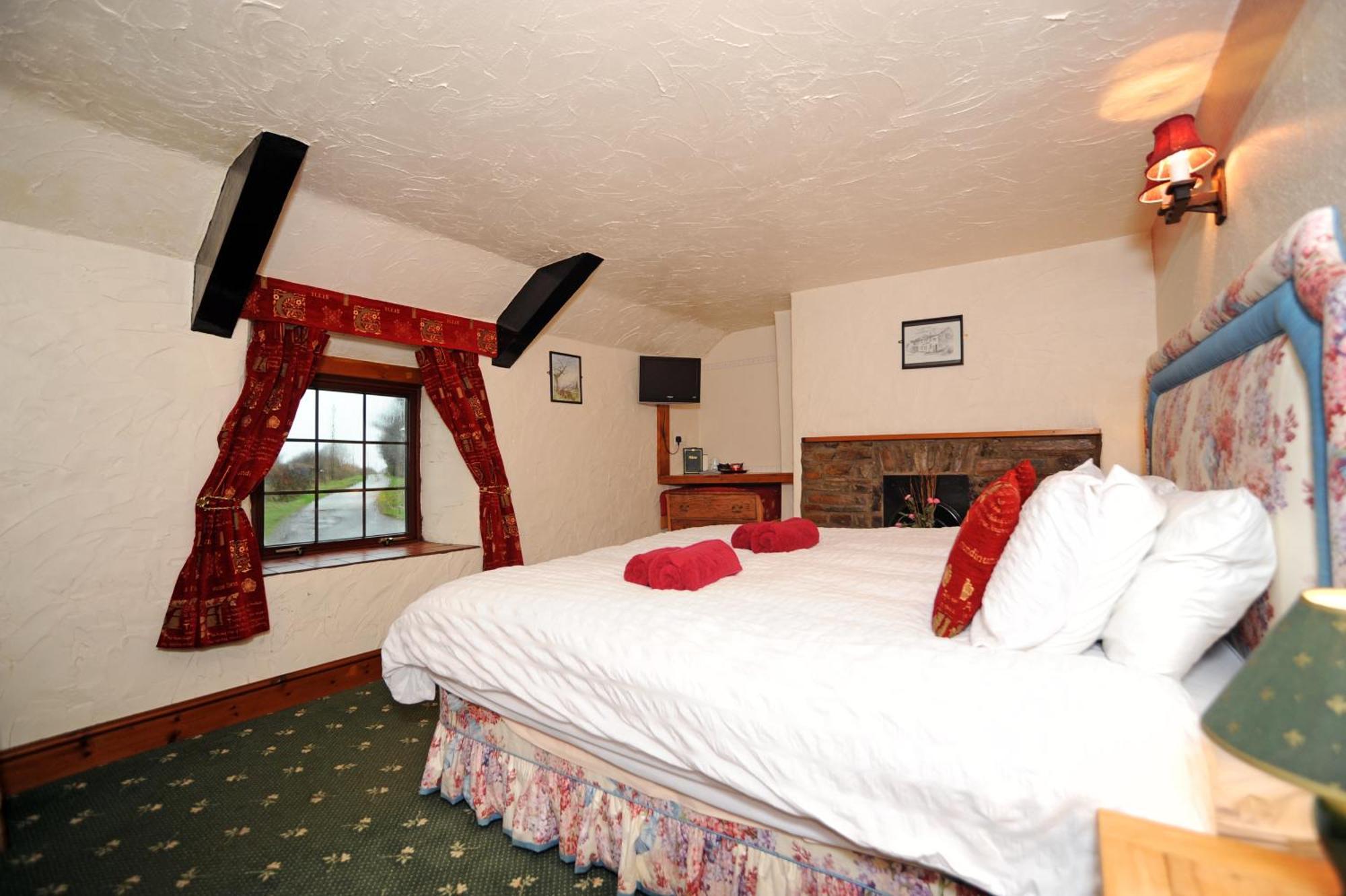 The West Country Inn Clovelly Exteriör bild